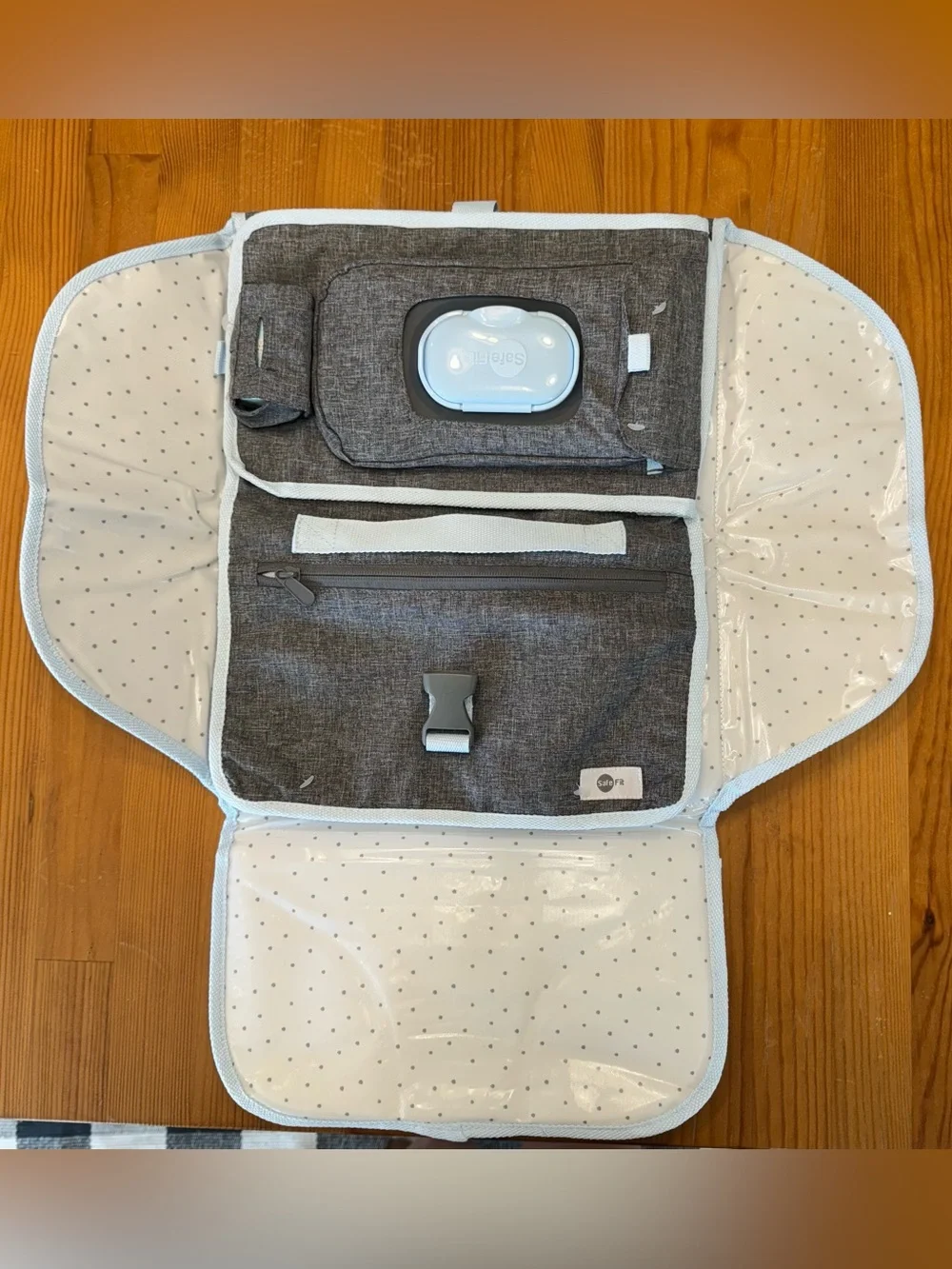 Portable Changing Pad Organizer